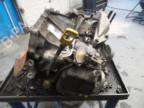 Used Gearbox VOLVO S40 I (644) 1.8 (122 hp) 30201721