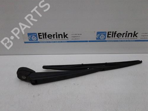 Used Rear windshield wiper arm SAAB 9-5 Estate (YS3E) 2.2 TiD (120 hp) 18630297