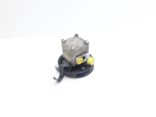 Used Steering pump Steering pump VOLVO V70 II (285) 2.4 T (200 hp) 36305580 36305580