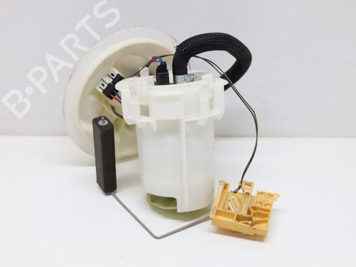 Used Fuel pump Fuel pump SAAB 9-3 Convertible (YS3F) 1,8t (150 hp) 33736066 33736066