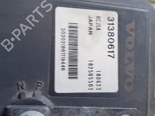 Gearbox VOLVO V60 II (225) D3 | BP18640104M3 