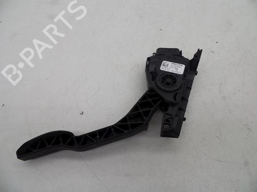 Used Pedal VOLVO V60 I Cross Country (157) D4 (190 hp) 18617405