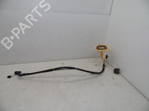 Used Fuel pump VOLVO V60 I (155) T3 (150 hp) 18614085