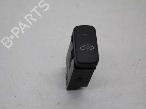 Used Switch VOLVO V40 Estate (645) 1.9 DI (102 hp) 18612734