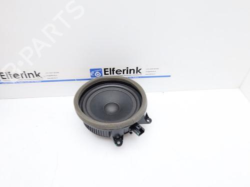speakers-lynk-co-01-phev-8891548125322955328891548125a-2017-18635392 main image