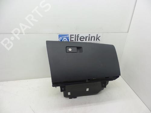 Handskerum VOLVO XC60 I SUV (156) D5 AWD (215 hp) 26164305
