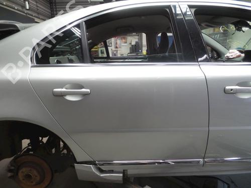 Used Right rear door VOLVO S80 II (124) 1.6 DRIVe (114 hp) 18618830