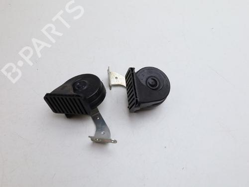 horn-volvo-xc60-ii-246-2017-31622016 main image