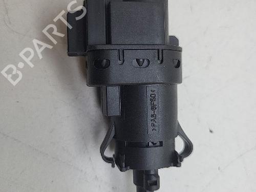 Used Switch Switch VOLVO V60 I (155) D3 / D4 (163 hp) 18623411 18623411