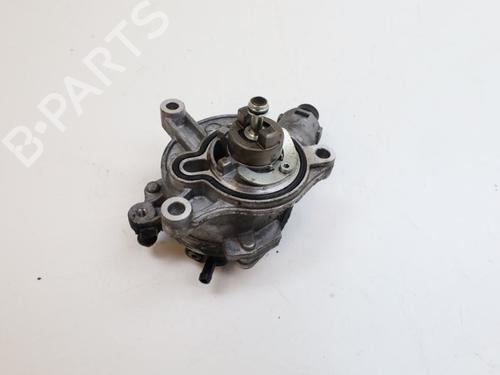 Used Vacuum pump VOLVO V60 I (155) D6 Hybrid AWD (280 hp) 19279919