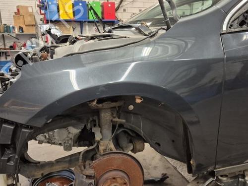 Used Left front fenders VOLVO V60 I (155) D3 / D4 (163 hp) 23713324