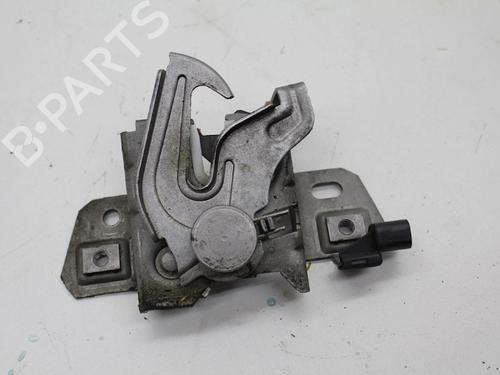 Used Hood lock VOLVO V50 (545) 2.0 (146 hp) 18612706