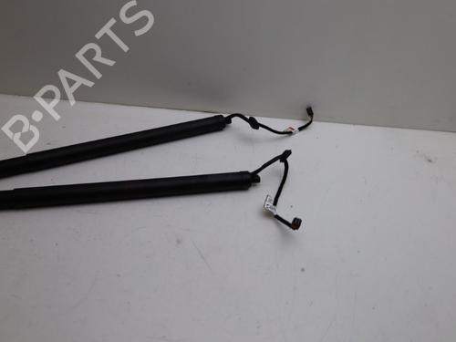 Tailgate lift support LYNK & CO 01 PHEV | BP33178928C138 - Image 2