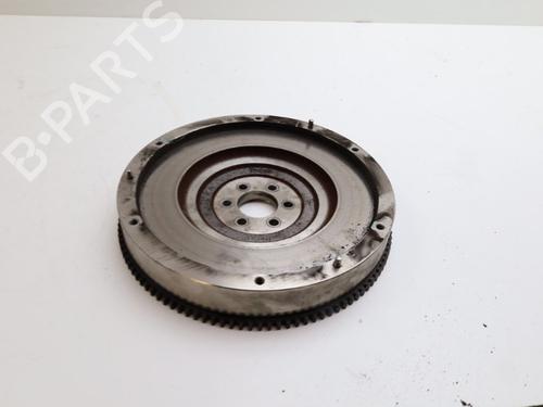 flywheel-volvo-v40-hatchback-525-2012-2013-2014-2015-2016-2017-2018-2019-23897195 main image