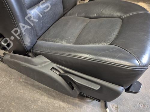 Right front seat VOLVO V70 III (135) 2.0 D | BP33421925C16 - Image 2
