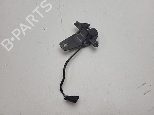 Used Switch Switch SAAB 9-3 Cabriolet (YS3D) 2.0 Turbo (150 hp) 18608104 18608104