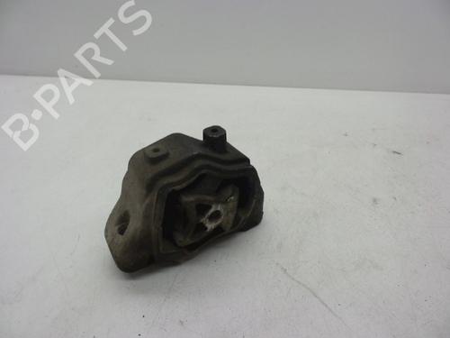Used Engine mount Engine mount VOLVO XC70 II (136) 2.4 D / D4 AWD (163 hp) 18619545 18619545