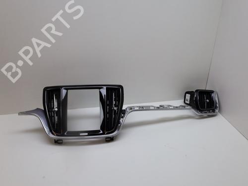 other-volvo-v60-ii-225-d3-31651199-2018-18636642 main image