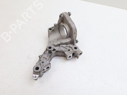 Used Engine mount Engine mount MERCEDES-BENZ A-CLASS Saloon (V177) A 250 e (177.186) (218 hp) 27238897 27238897