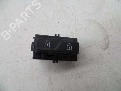 Used Switch Switch VOLVO XC70 II (136) 2.4 D / D4 AWD (163 hp) 18617108 18617108