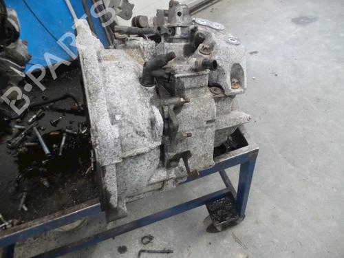 Used Gearbox Gearbox SAAB 9-3 (YS3F, E79, D79, D75) 1.9 TiD (150 hp) 18617830 18617830