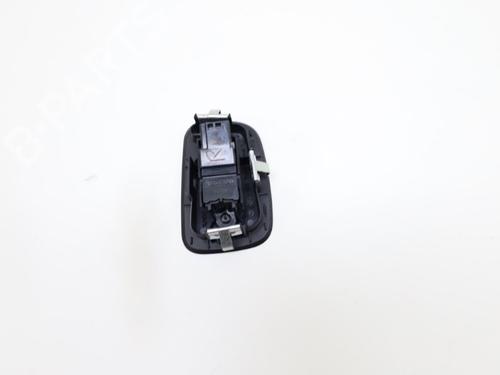 switch-volvo-v60-ii-225-d3-31791030131791030-2018-18636633 main image