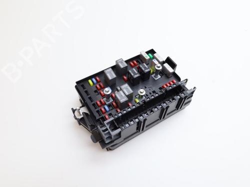 Used Fuse box SAAB 9-7X 4.2 AWD (290 hp) 18636768