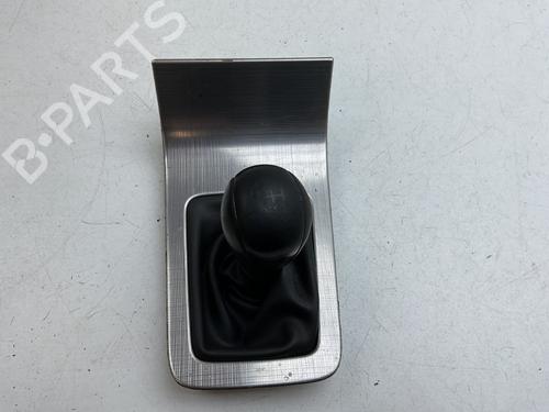 Used Gear lever Gear lever VOLVO V70 III (135) 2.0 D (136 hp) 40263980 40263980