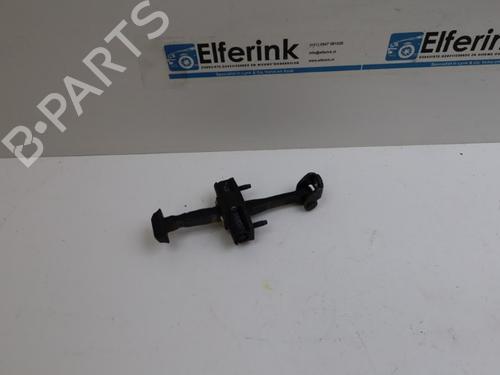 rear-right-lock-volvo-v60-ii-225-d3-31479060-2018-18639982 main image