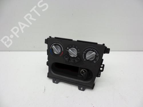 Used Climate control Climate control OPEL AGILA B (H08) 1.2 (F68) (86 hp) 18622168 18622168
