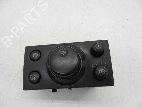Used Headlight switch Headlight switch OPEL VECTRA C Estate (Z02) 1.9 CDTI (F35) (100 hp) 18625408 18625408