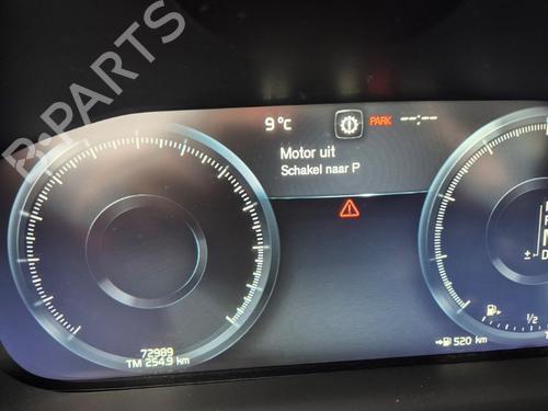 Display VOLVO XC60 II (246) T5 AWD (254 hp) 26662565