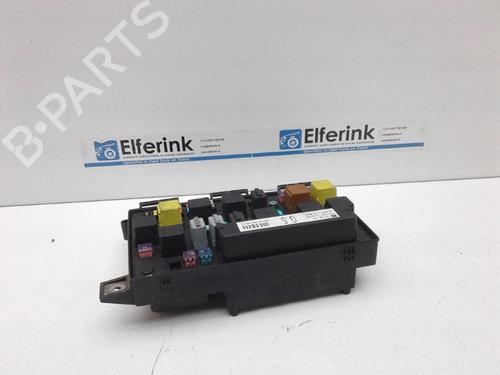 Used Fuse box OPEL ASTRA H Estate (A04) 1.3 CDTI (L35) (90 hp) 18632892