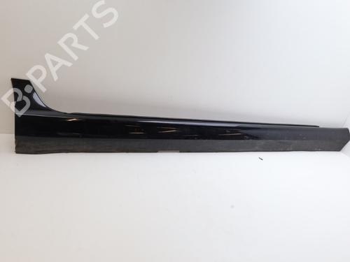 Used Right sideskirt VOLVO V60 II (225) T6 Plug-in Hybrid AWD (340 hp) 29954421