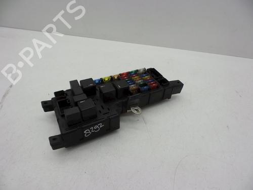 Used Fuse box Fuse box VOLVO S60 I (384) 2.4 T (200 hp) 18621344 18621344