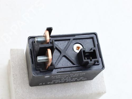 Electronic sensor MERCEDES-BENZ VITO Van (W447) 114 CDI (447.601, 447.603, 447.605) | BP39034212M84 - Image 4