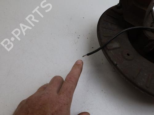 Used Right front steering knuckle MERCEDES-BENZ VITO / MIXTO Van (W639) 111 CDI (639.601, 639.603) (116 hp) 29159929