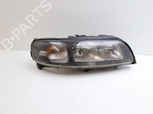 Used Right headlight VOLVO XC70 I Cross Country (295) 2.4 T XC AWD (200 hp) 28474494