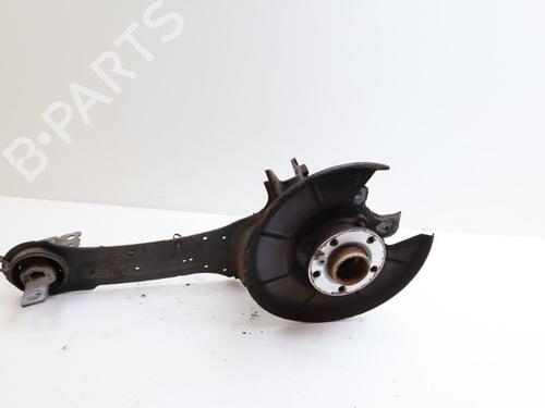 Used Left rear steering knuckle VOLVO V60 I Cross Country (157) D4 (190 hp) 23193525