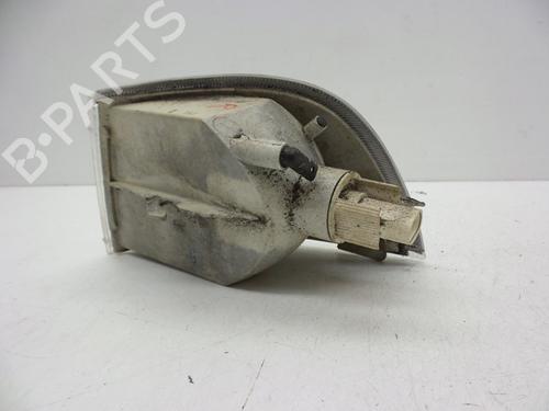 Right front indicator VOLVO V40 Estate (645) 1.8 | BP18625621C33 