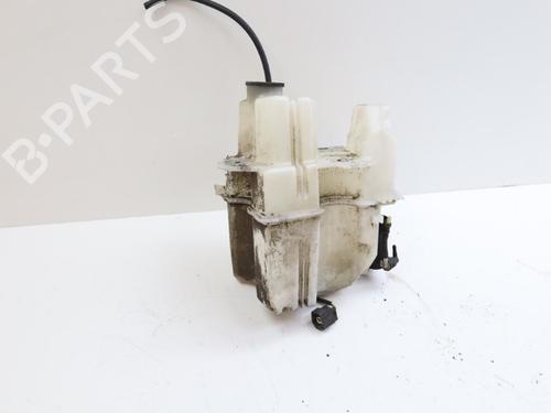 Sprinklertank VOLVO V70 II (285) D5 (163 hp) 27861192