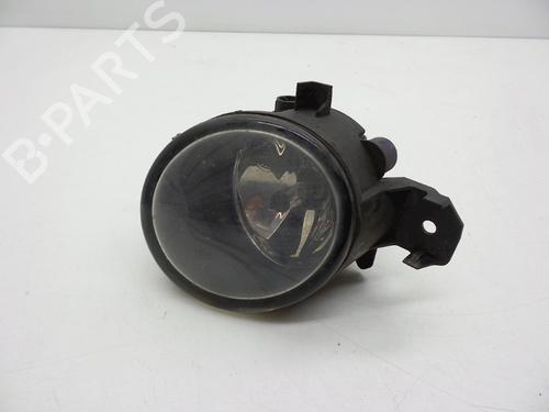 Used Right front fog light Right front fog light 18620558 18620558