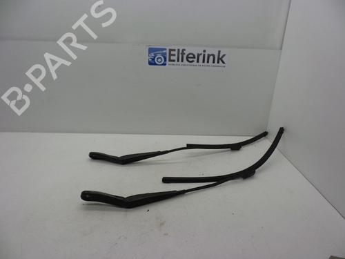 front-wipers-mechanism-volvo-v60-i-155-d4-3075350430753505-2010-2011-2012-2013-2014-2015-2016-2017-2018-18620770 main image