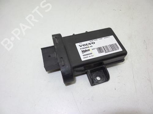 Used Lights ECU Lights ECU VOLVO S60 II (134) D3 (163 hp) 18623599 18623599