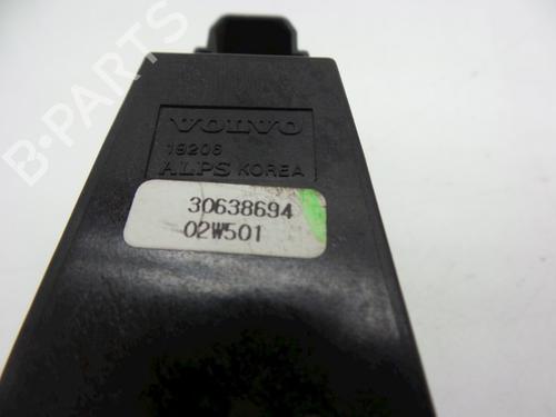 Switch VOLVO V40 Estate (645) 1.8 LPG | BP18623189I30 