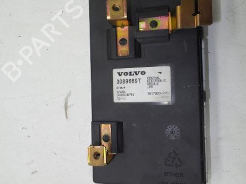 Used Electronic module VOLVO V40 Estate (645) 1.9 DI (102 hp) 18617629