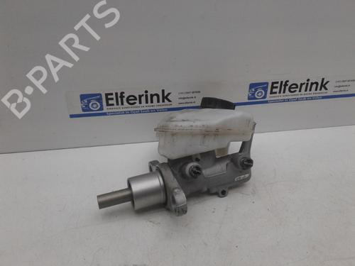 Used Brake master cylinder VOLVO V90 II Cross Country (236) D4 AWD (190 hp) 18632318