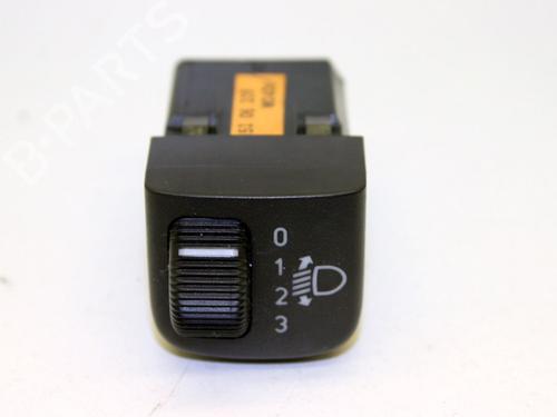 Used Headlight switch Headlight switch SAAB 9-5 (YS3E) 2.0 t (150 hp) 18606680 18606680