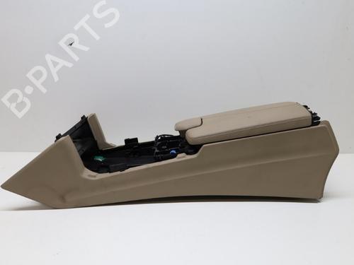Used Middle console Middle console MERCEDES-BENZ E-CLASS (W212) E 350 CGI (212.057) (292 hp) 40532775 40532775