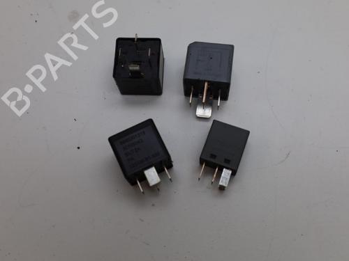 Used Electronic sensor Electronic sensor 18636953 18636953